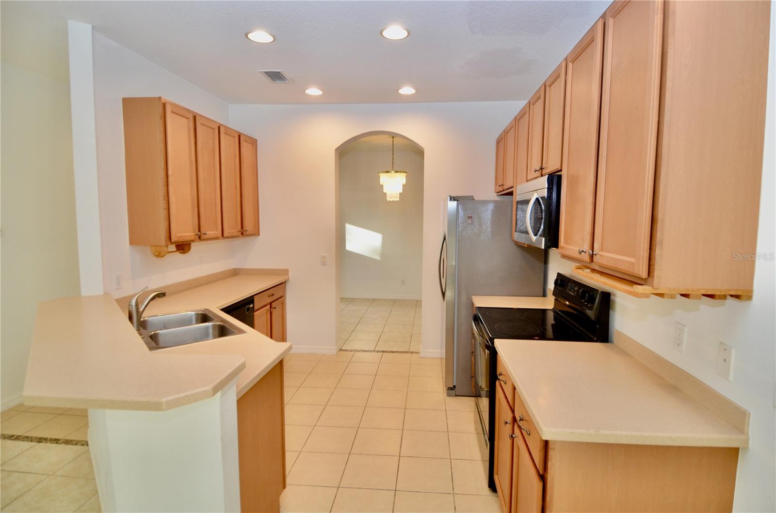 Image 8 of 46 For 1221 Jonah Drive