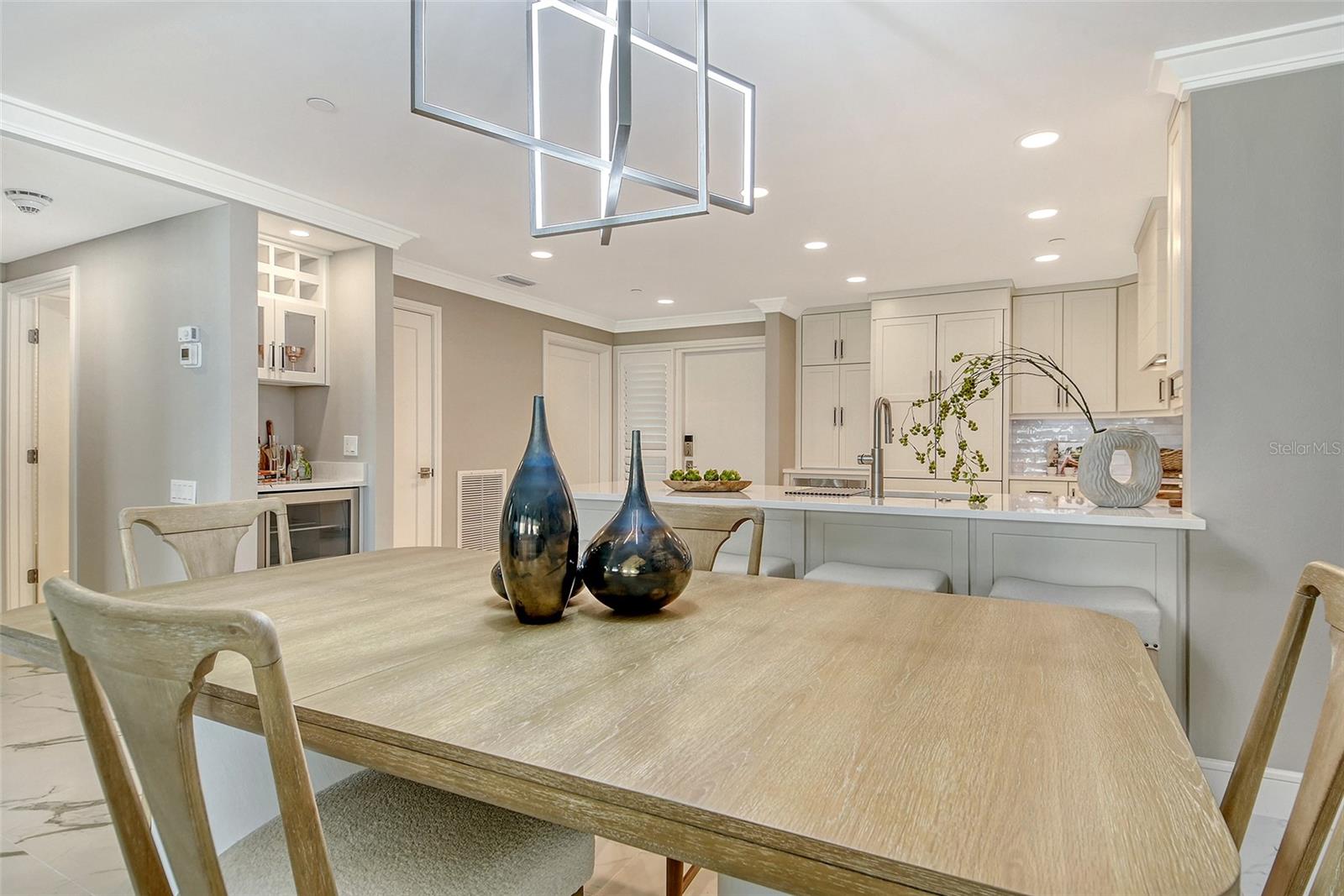 Image 10 of 46 For 2105 Gulf Of Mexico Drive 3303