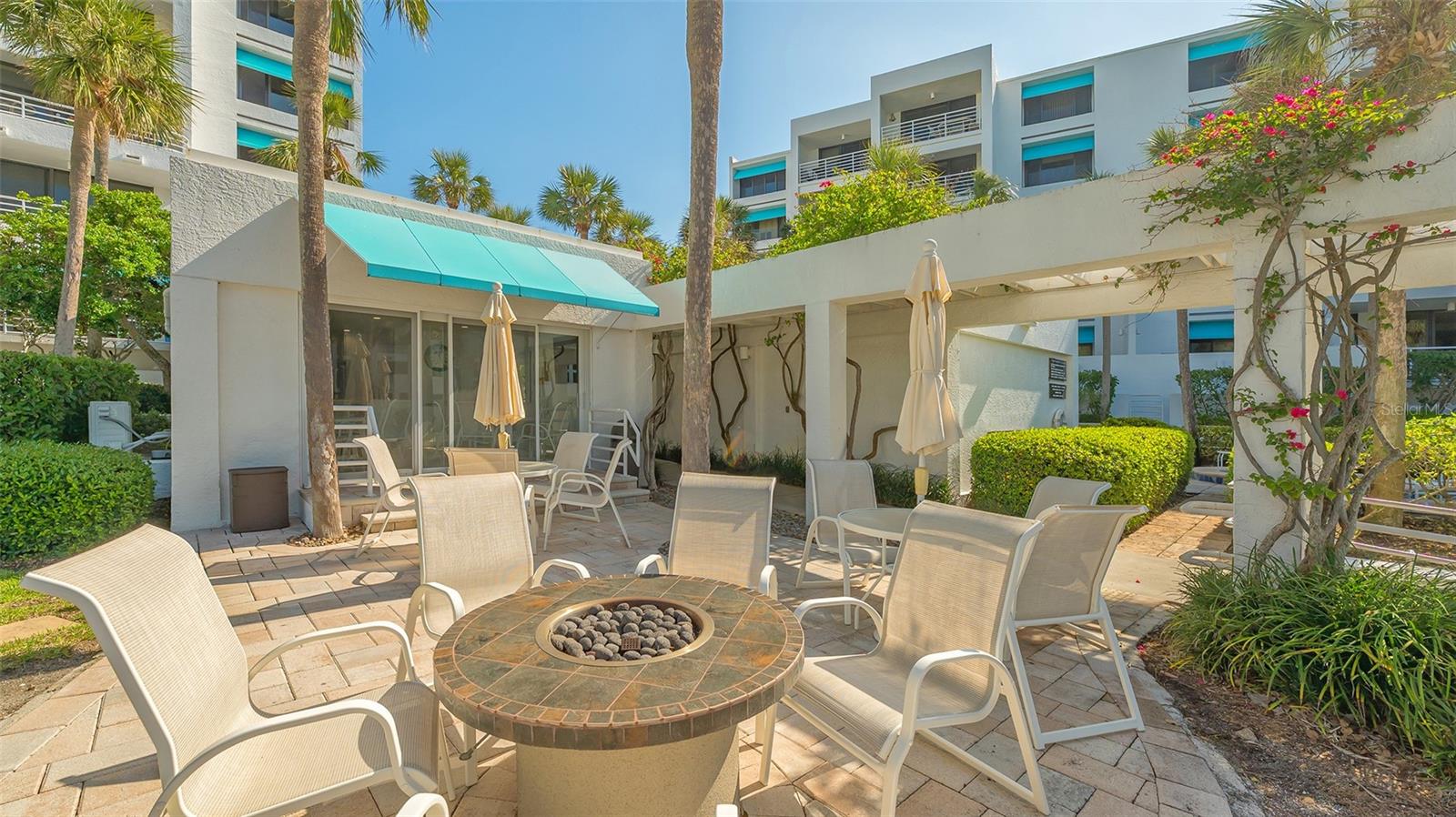 Image 40 of 46 For 2105 Gulf Of Mexico Drive 3303