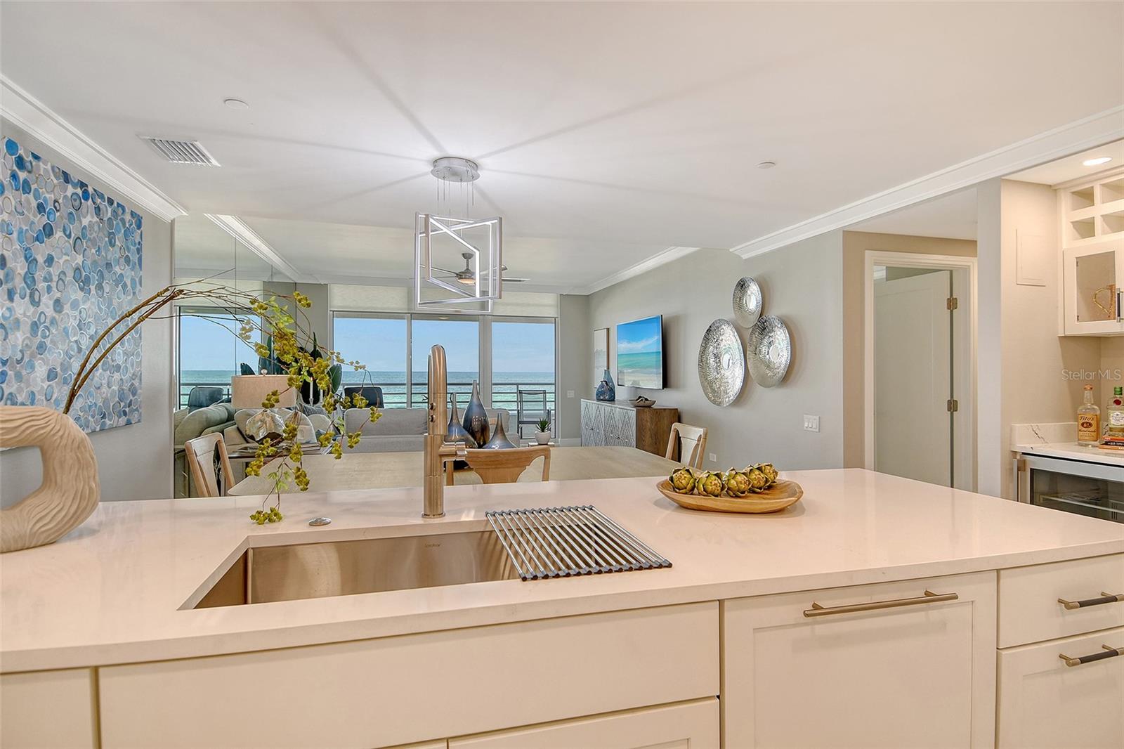 Image 8 of 46 For 2105 Gulf Of Mexico Drive 3303