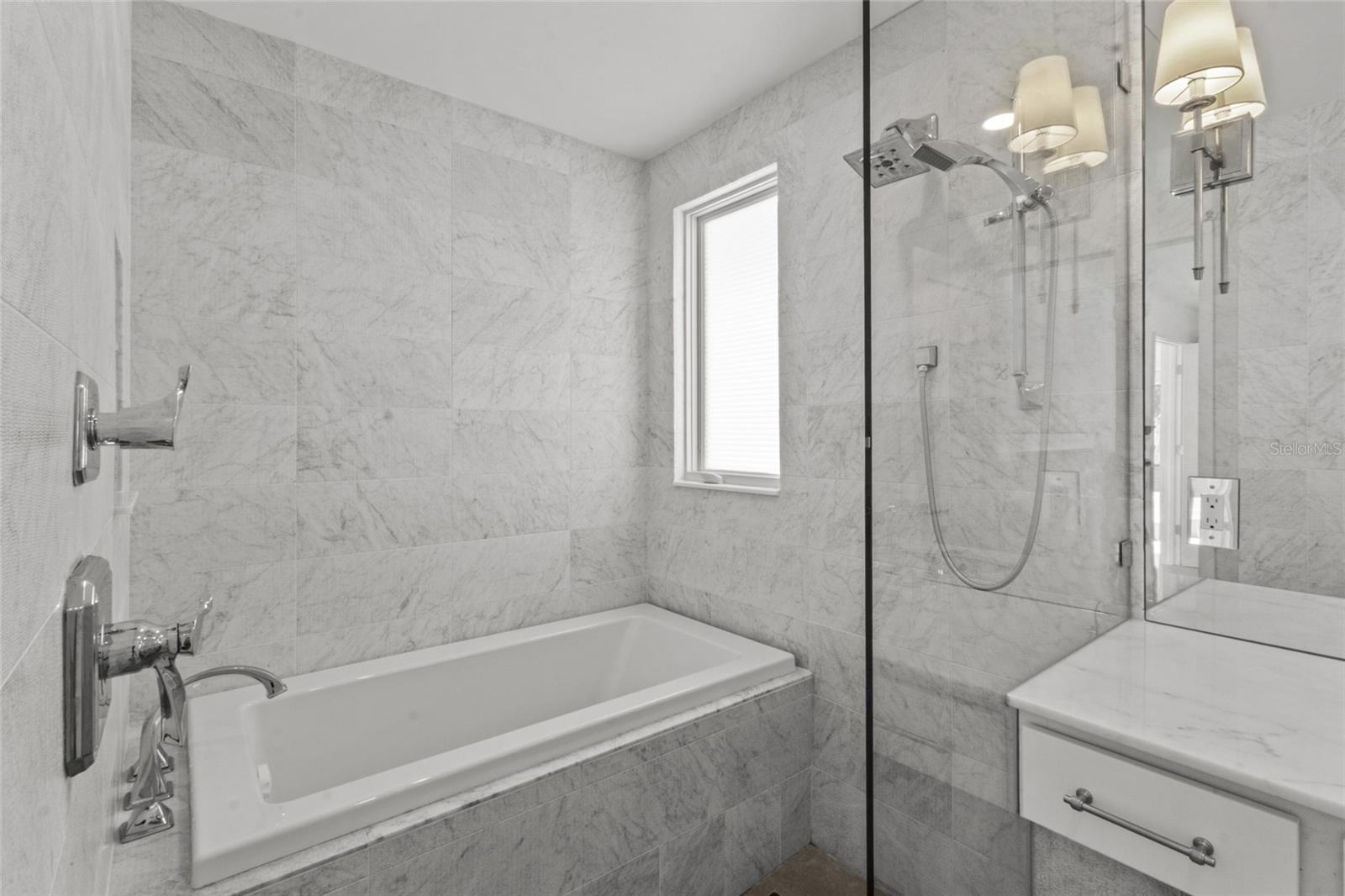 Image 22 of 43 For 624 Saint Judes Drive