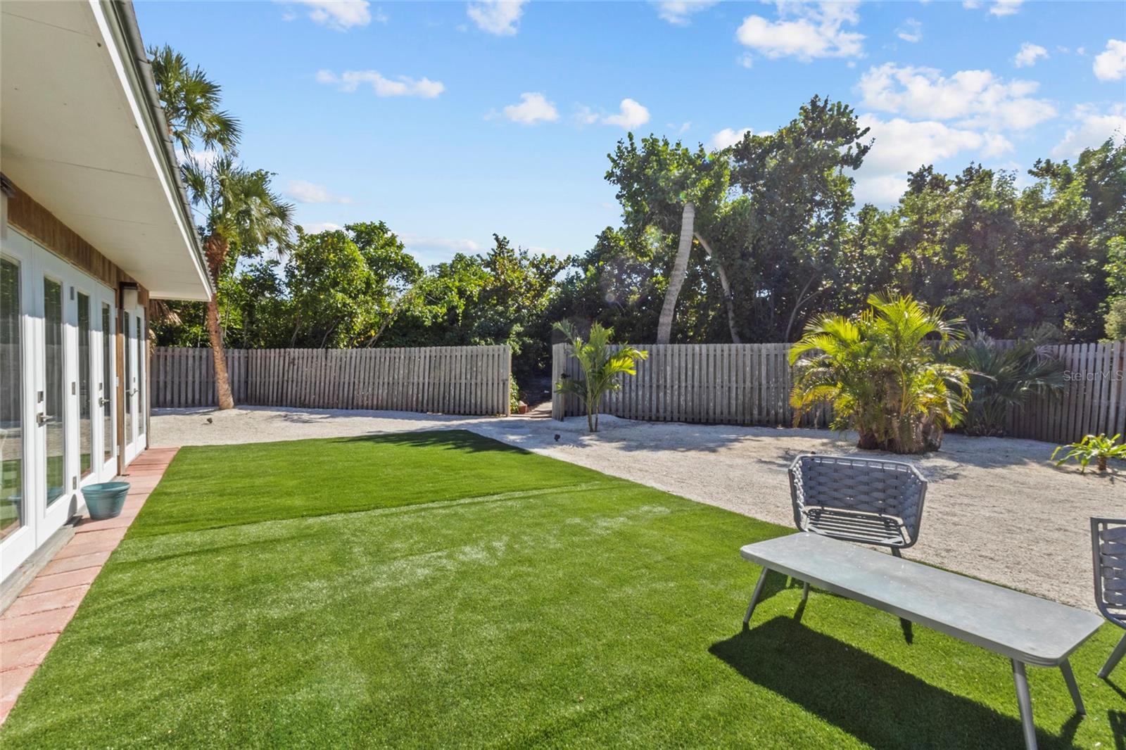 Image 36 of 43 For 624 Saint Judes Drive