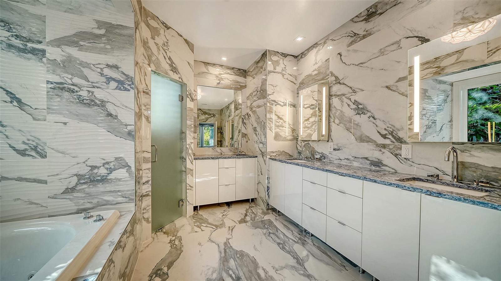 Image 42 of 100 For 76 Osprey Point Drive