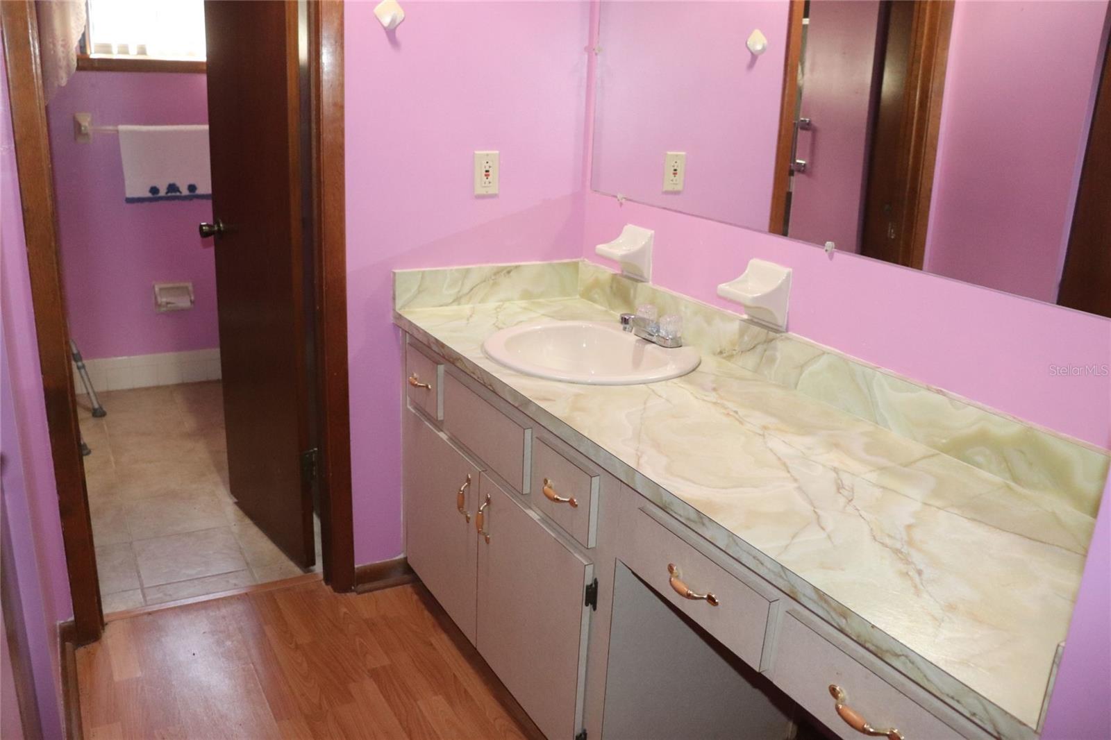 Image 19 of 24 For 9050 101st Place