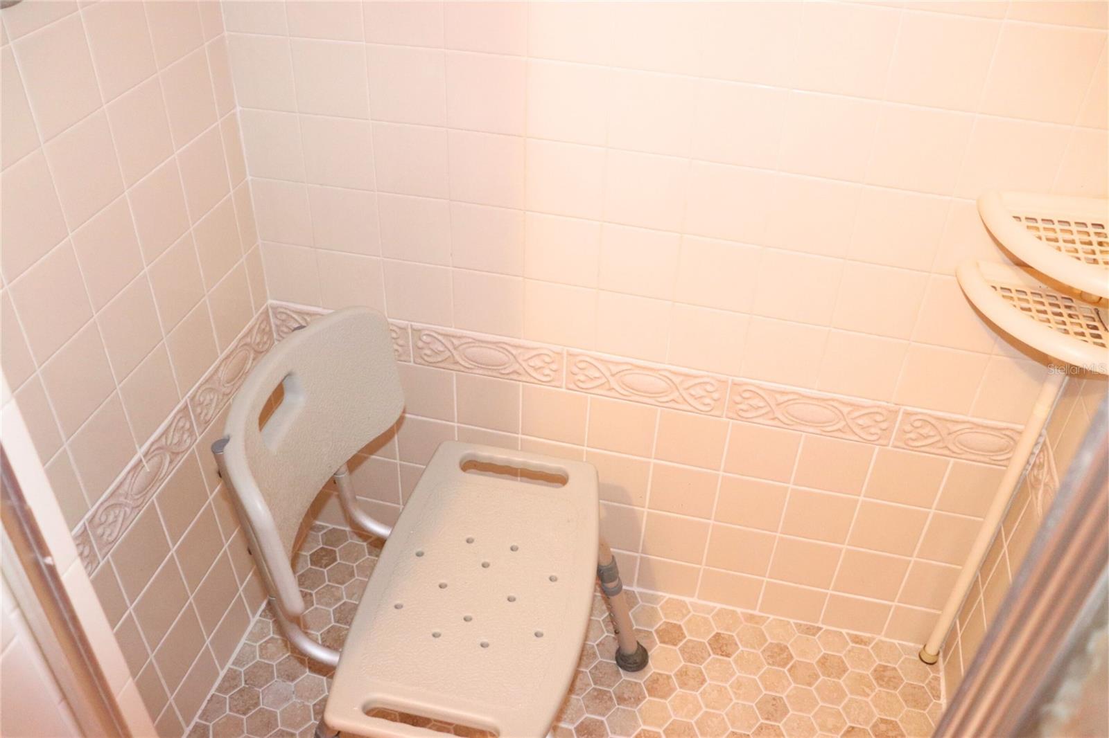 Image 21 of 24 For 9050 101st Place