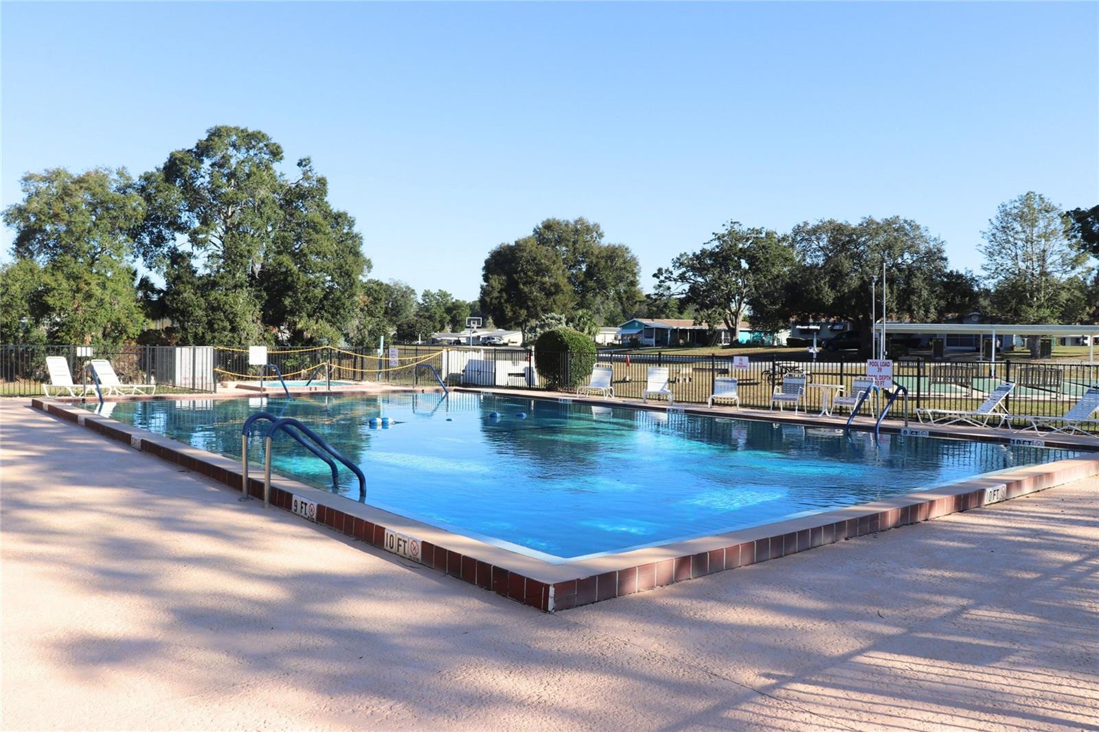 Image 25 of 37 For 9050 101st Place