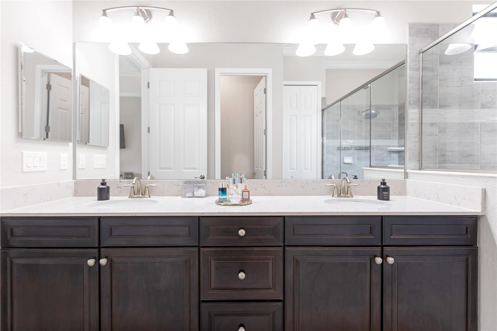 Image 26 of 46 For 7143 Whittlebury Trail