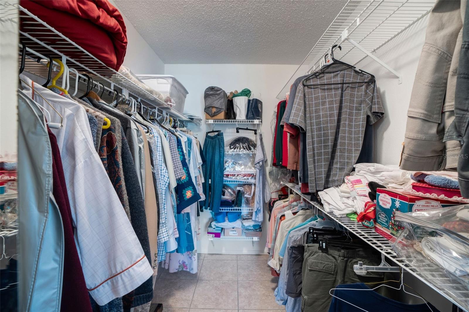 Image 16 of 23 For 4217 Oakhurst Circle E 3023