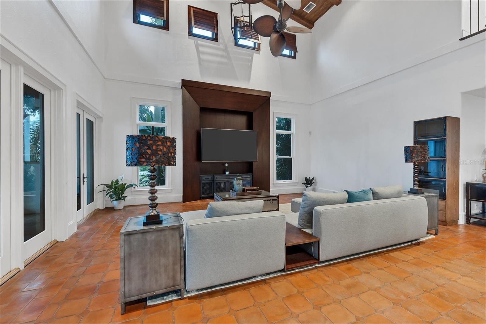 Image 24 of 63 For 5610 Inspiration Terrace