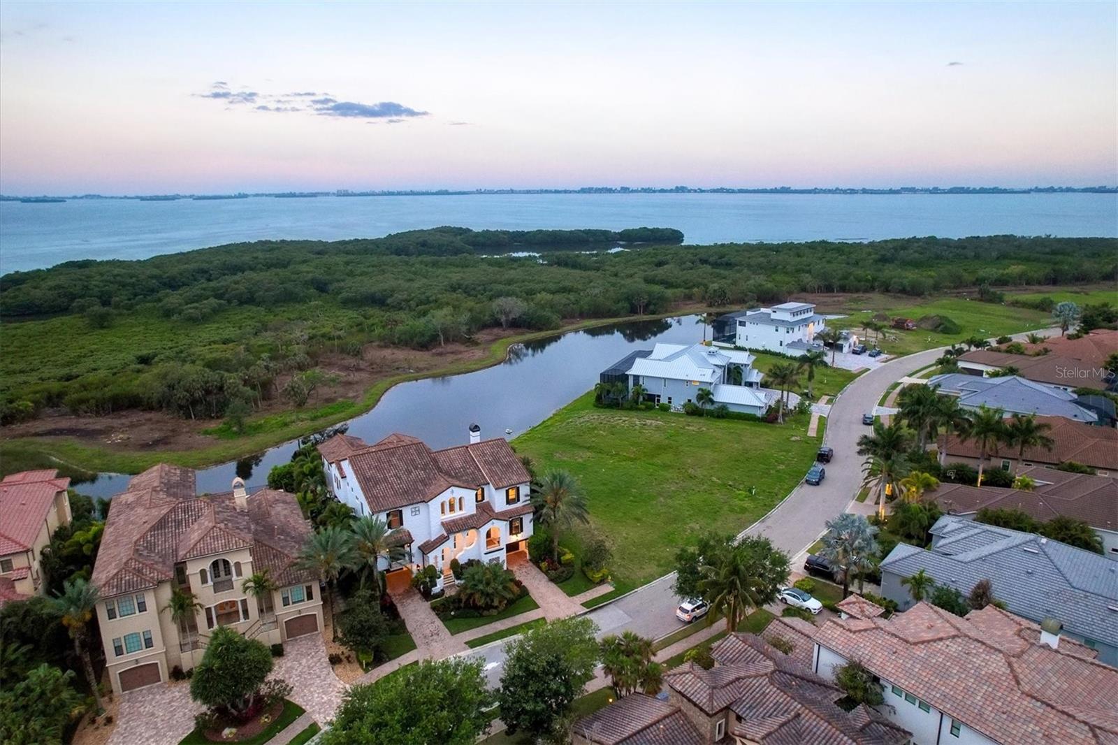 Image 3 of 63 For 5610 Inspiration Terrace