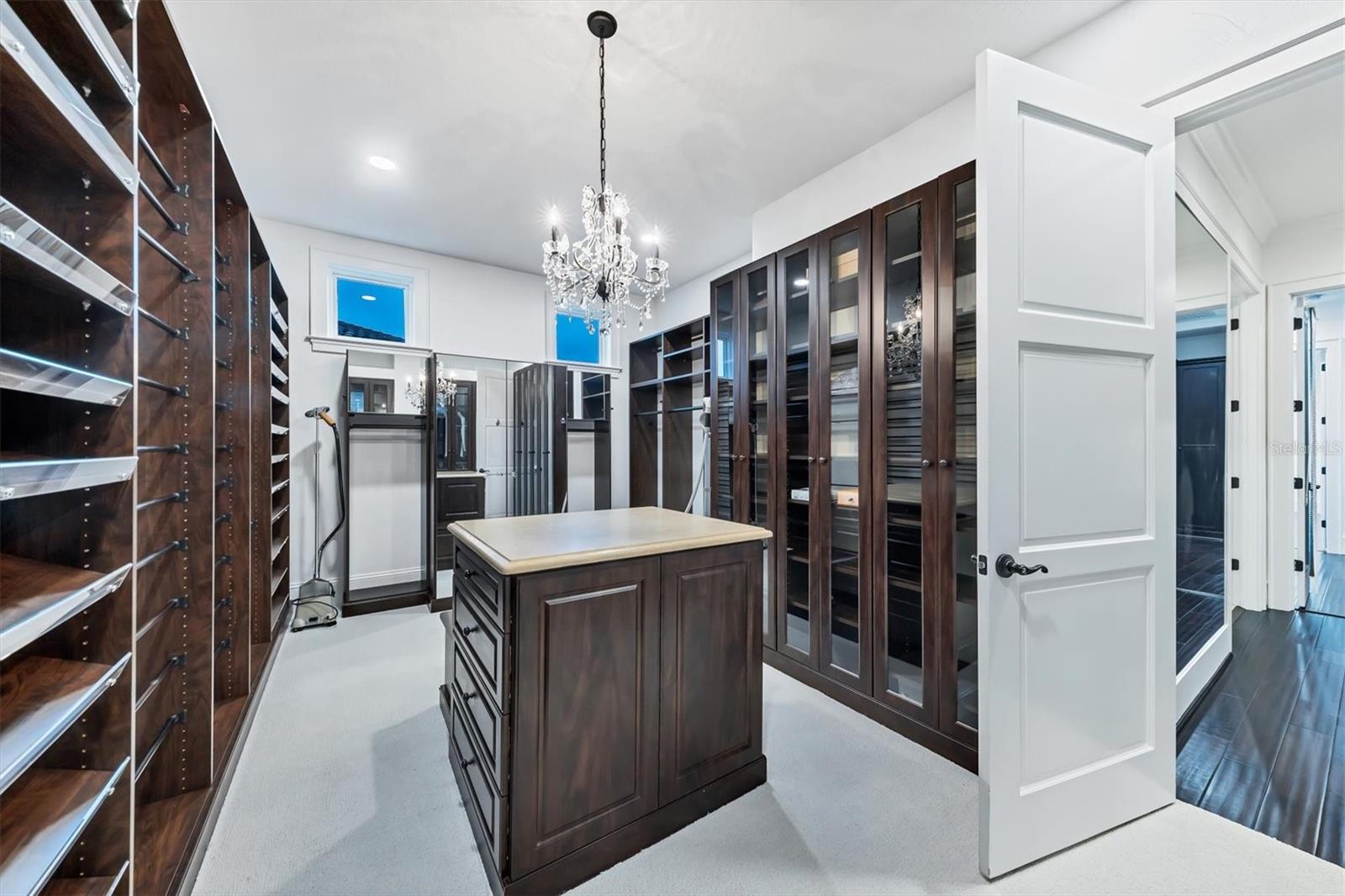 Image 43 of 63 For 5610 Inspiration Terrace