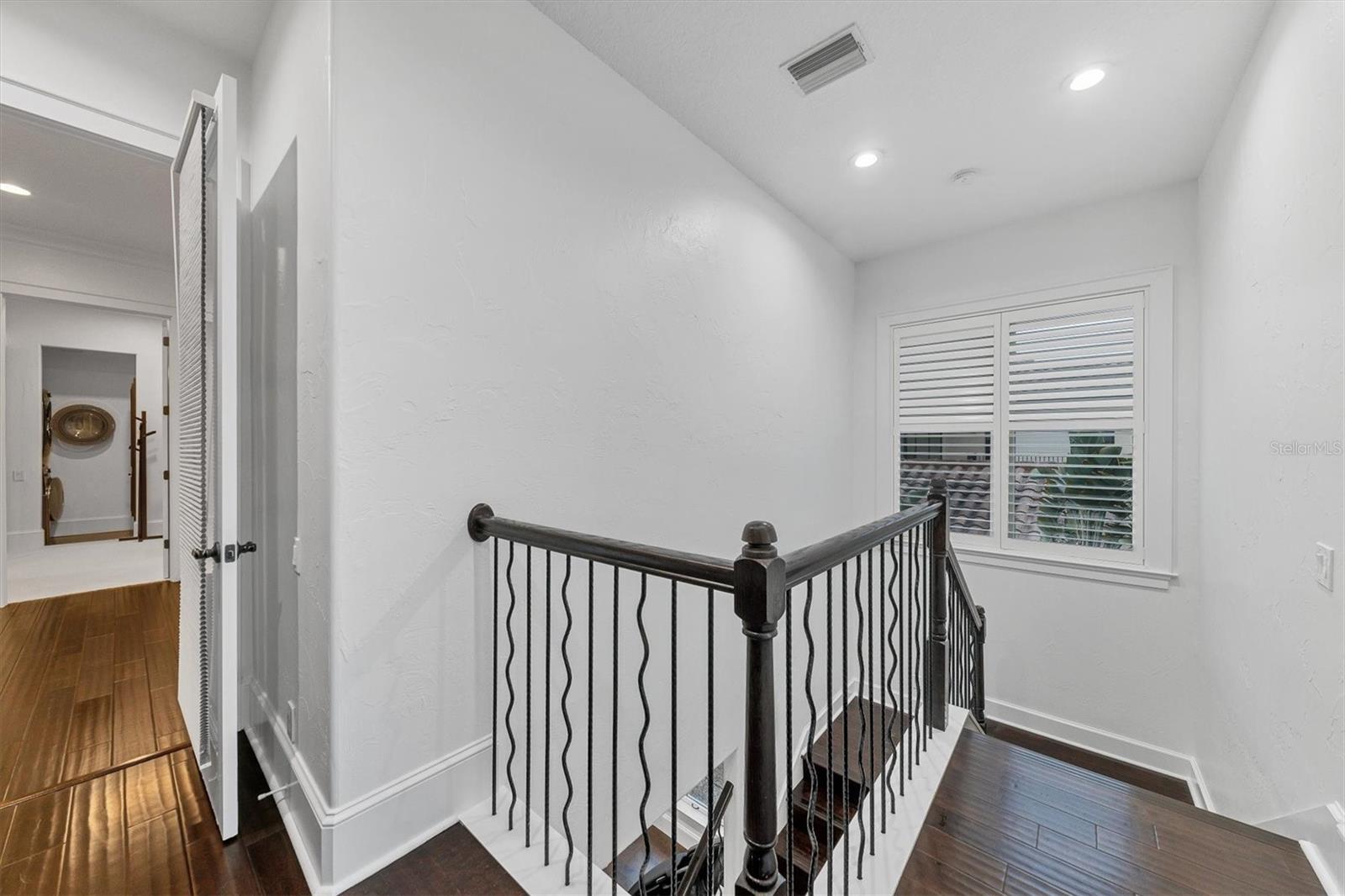 Image 46 of 63 For 5610 Inspiration Terrace