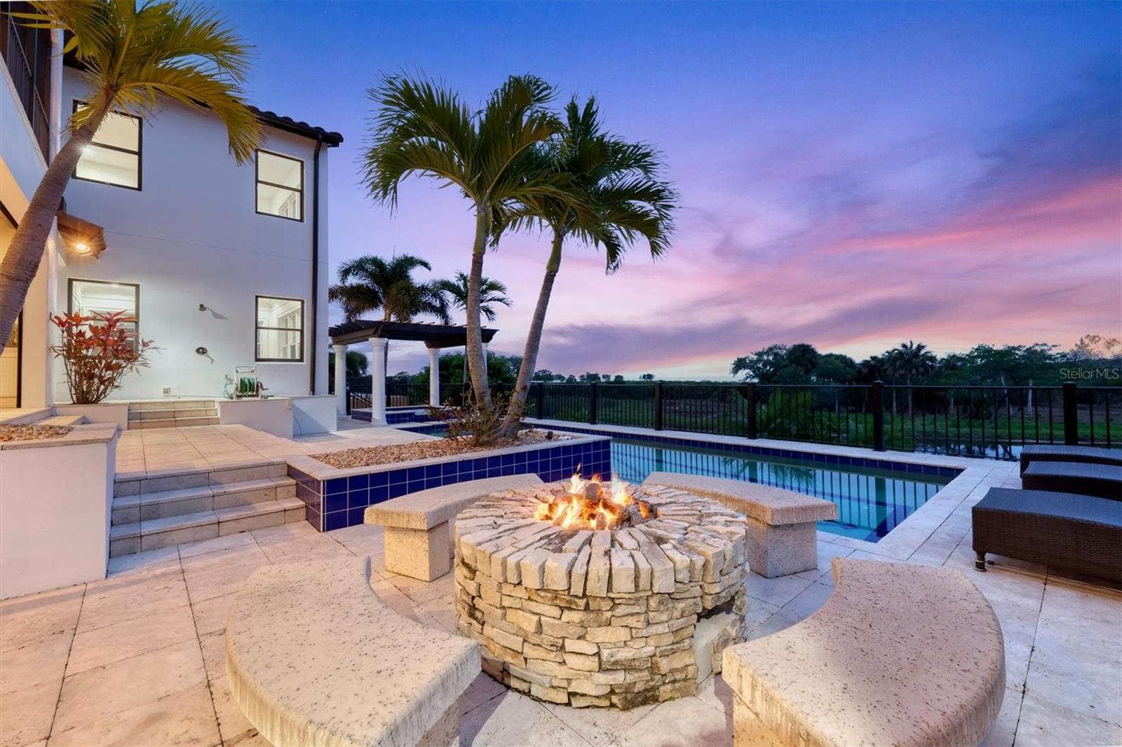 Image 9 of 63 For 5610 Inspiration Terrace