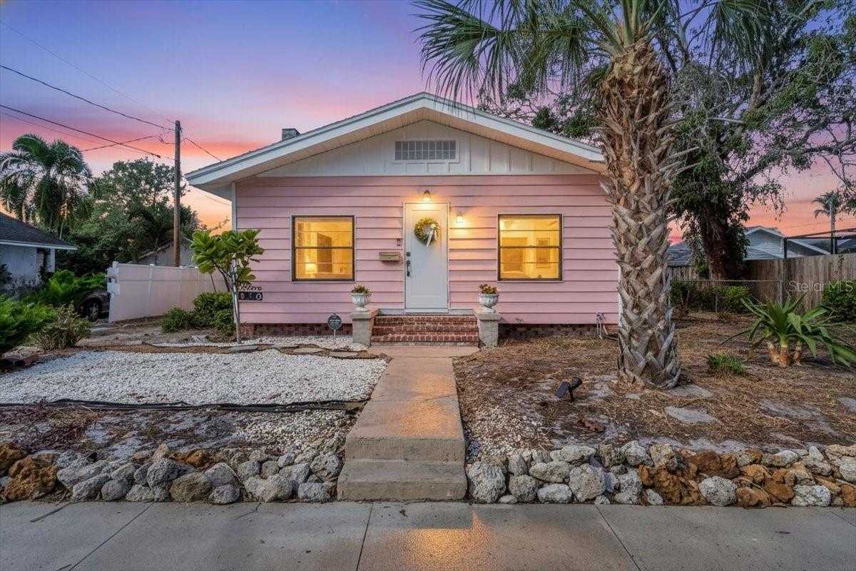 Details for 610 22nd Street W, BRADENTON, FL 34205