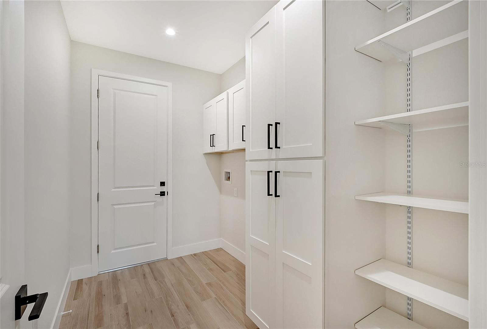 Image 28 of 34 For 4476 Skyway Avenue