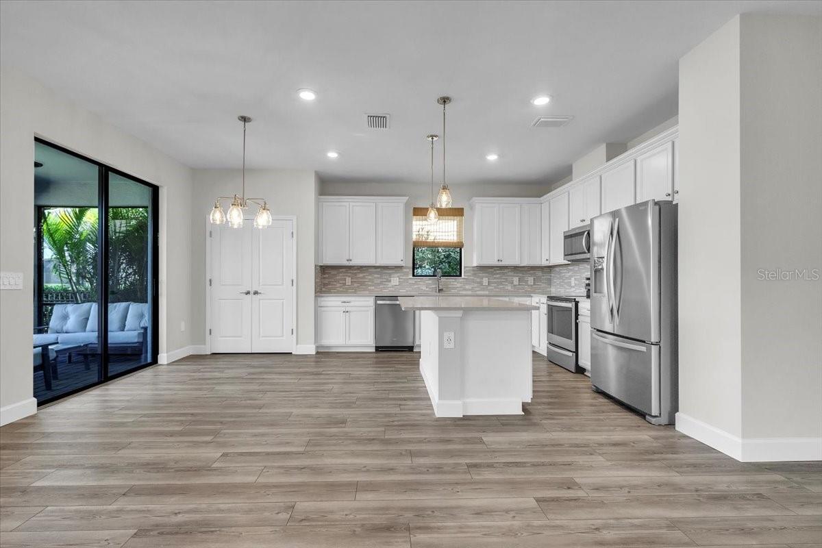 Image 16 of 94 For 16317 Pine Mist Drive