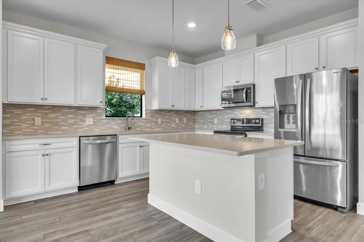 Image 18 of 94 For 16317 Pine Mist Drive