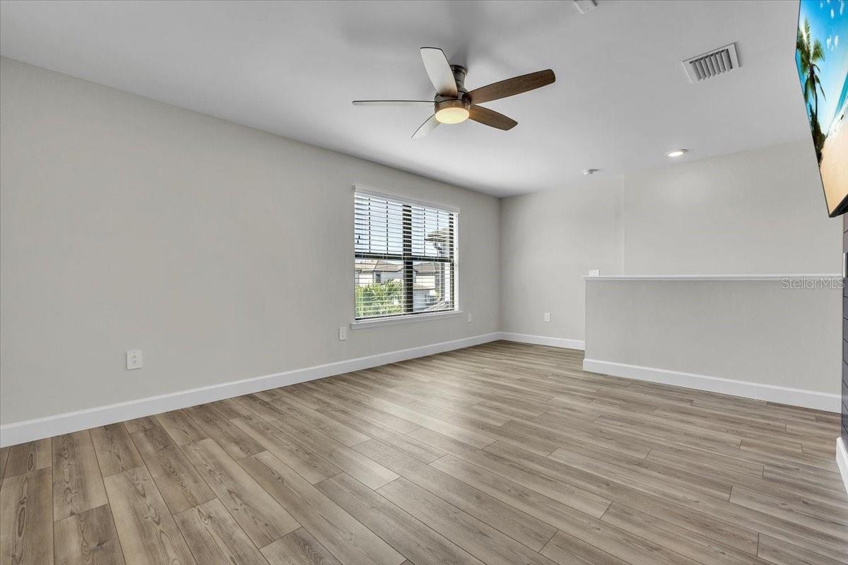 Image 40 of 94 For 16317 Pine Mist Drive