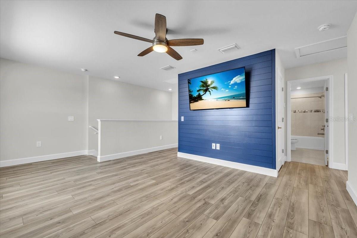 Image 41 of 94 For 16317 Pine Mist Drive