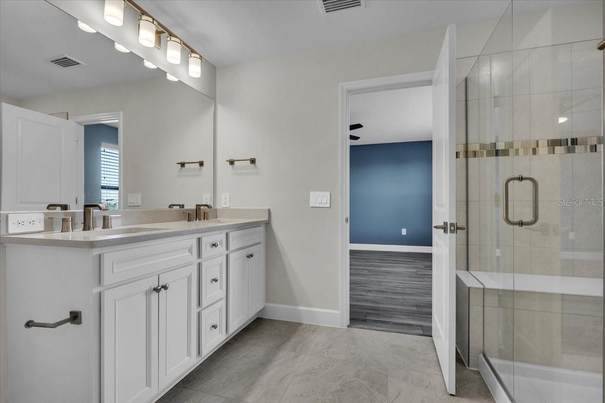 Image 49 of 94 For 16317 Pine Mist Drive