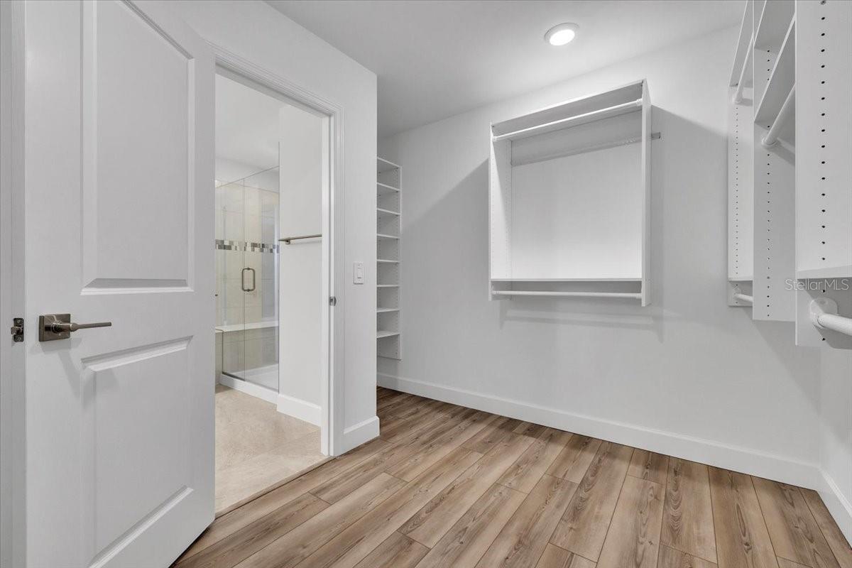 Image 52 of 94 For 16317 Pine Mist Drive