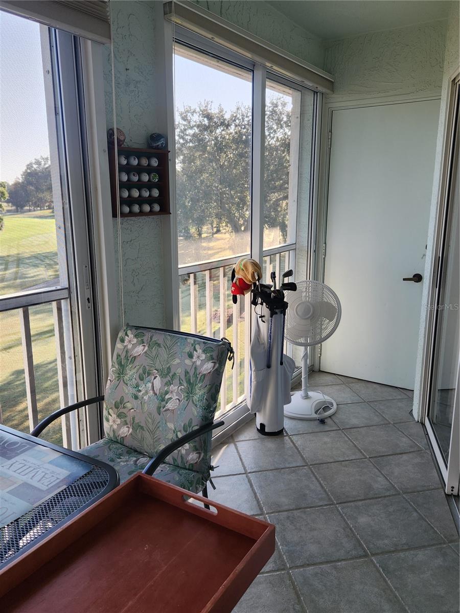 Image 17 of 38 For 6505 Stone River Road 304