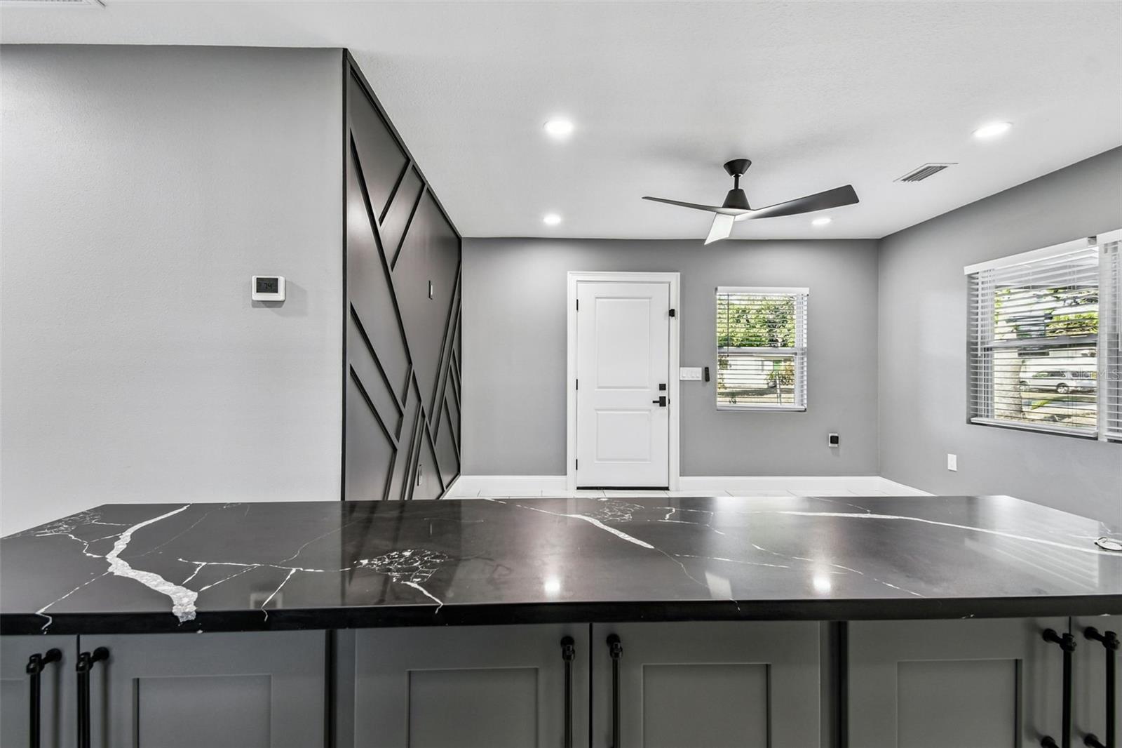 Image 11 of 74 For 1811 Marilyn Avenue