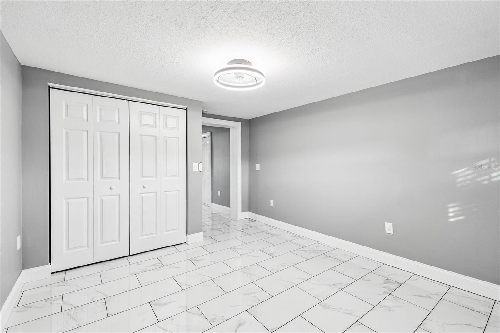 Image 17 of 74 For 1811 Marilyn Avenue