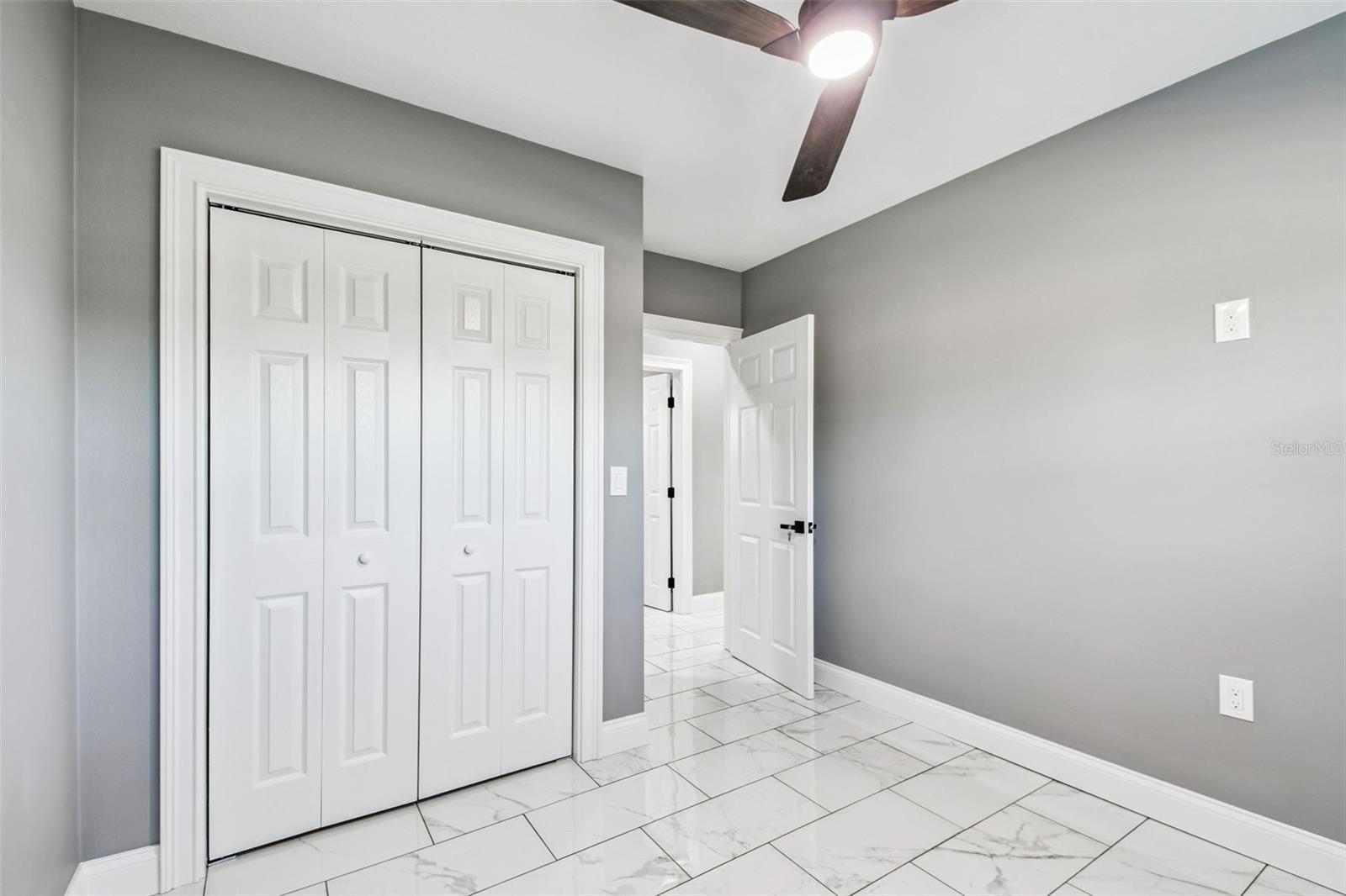 Image 18 of 74 For 1811 Marilyn Avenue