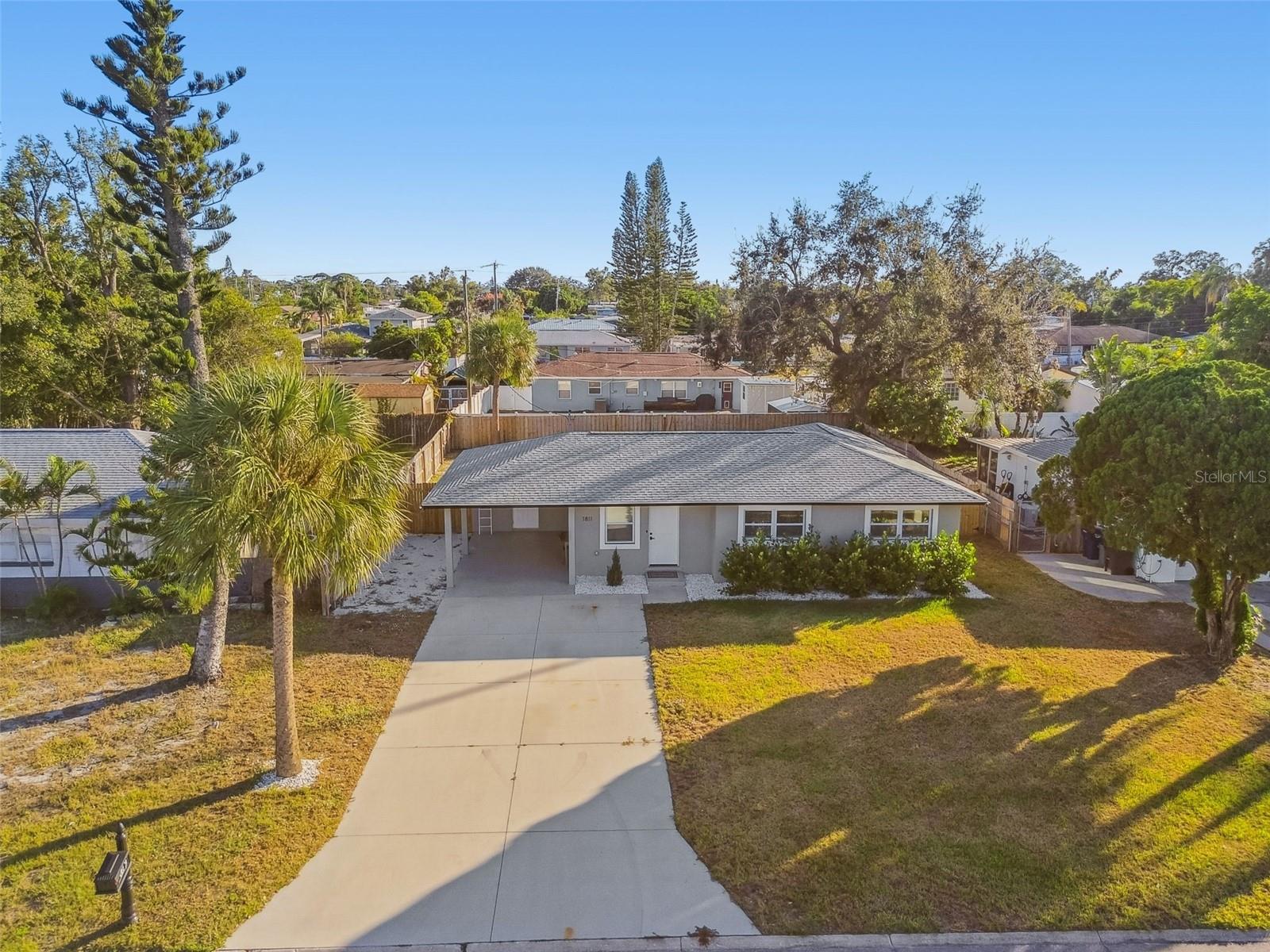 Image 2 of 74 For 1811 Marilyn Avenue