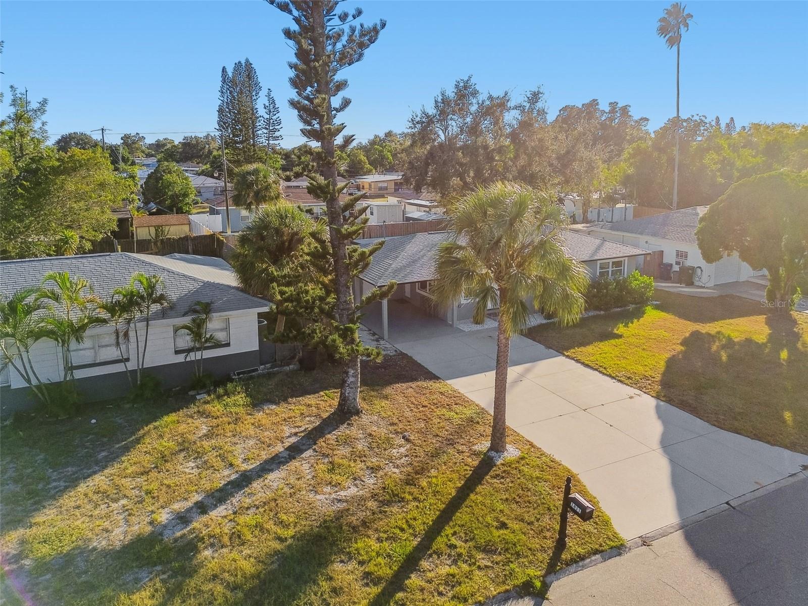 Image 38 of 74 For 1811 Marilyn Avenue