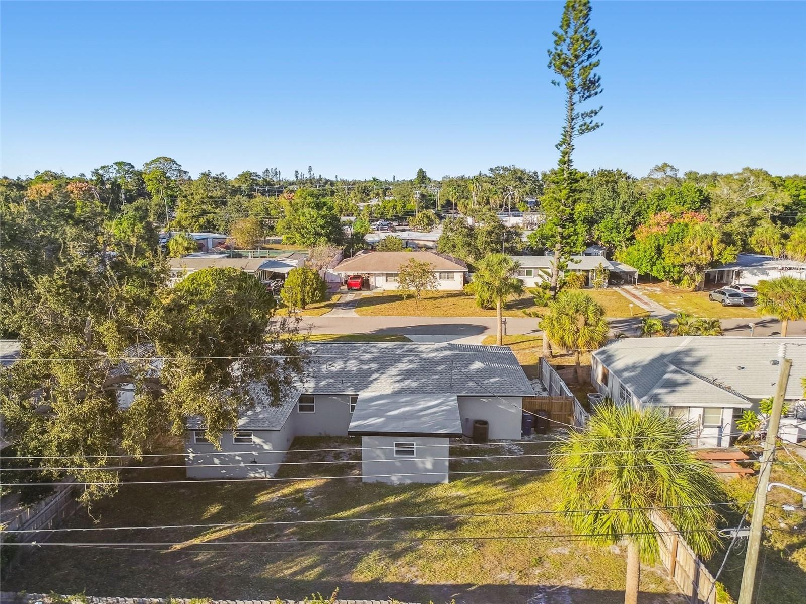 Image 40 of 74 For 1811 Marilyn Avenue