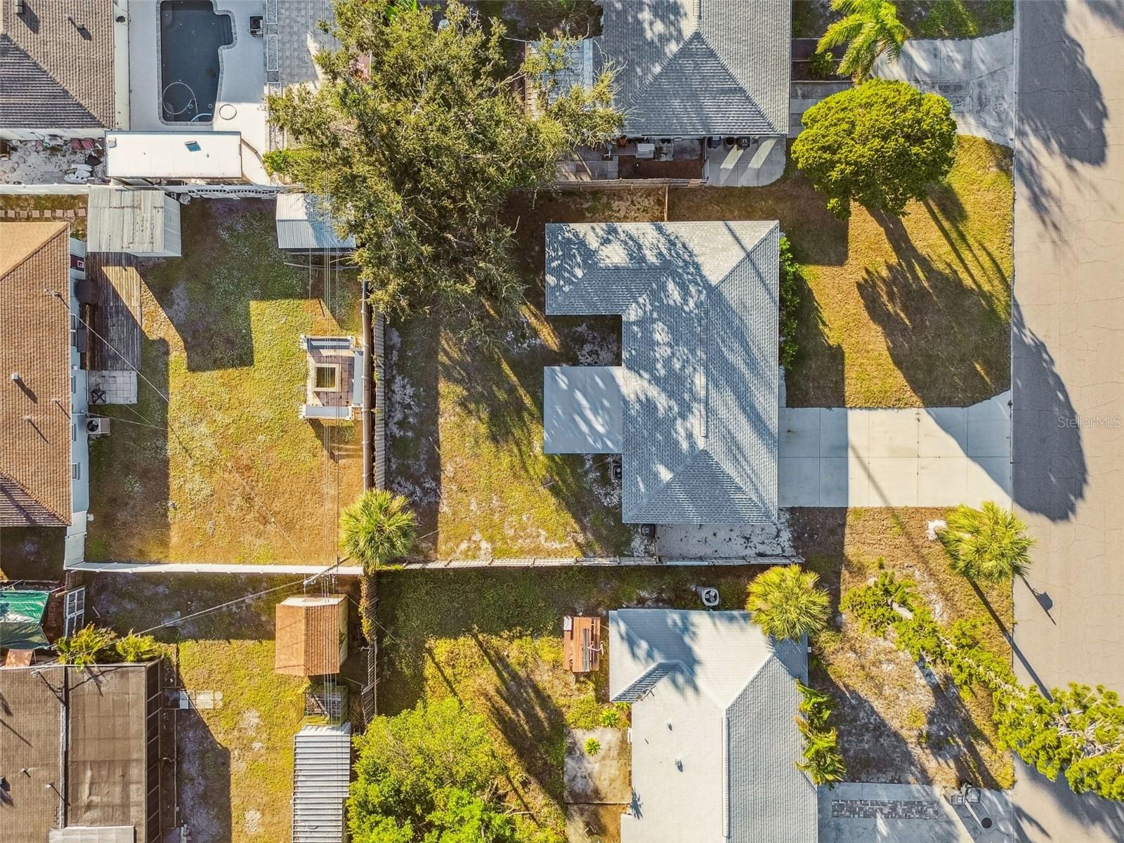 Image 52 of 74 For 1811 Marilyn Avenue