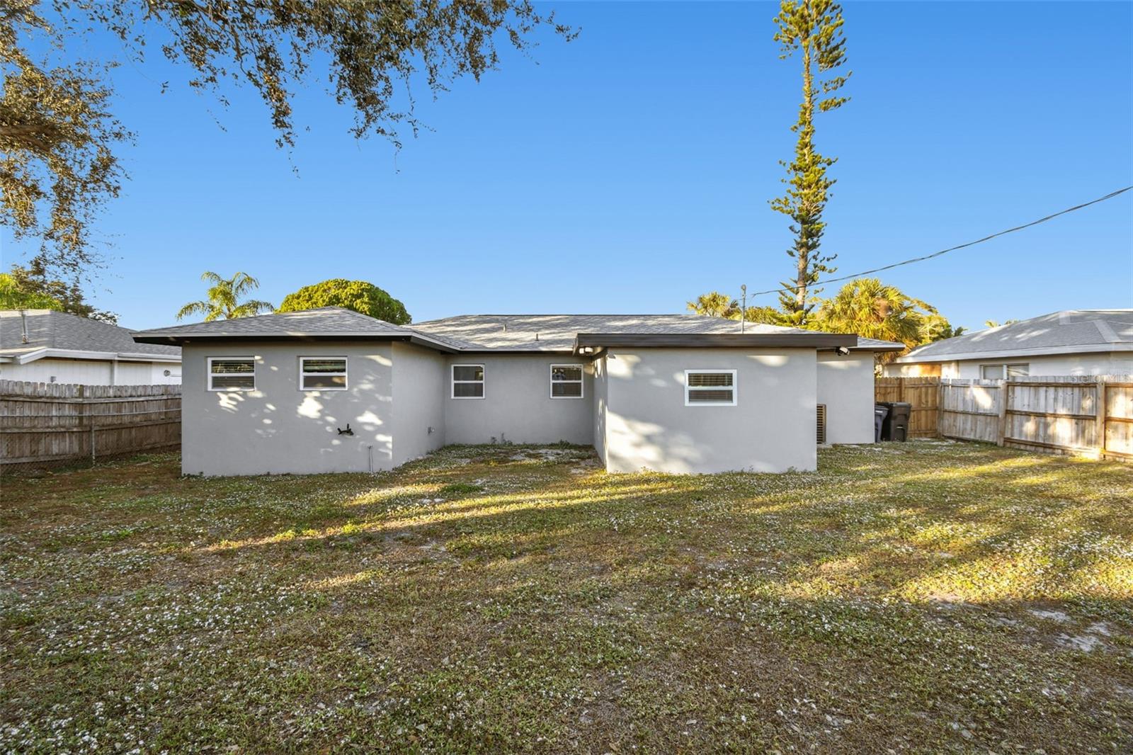 Image 54 of 74 For 1811 Marilyn Avenue