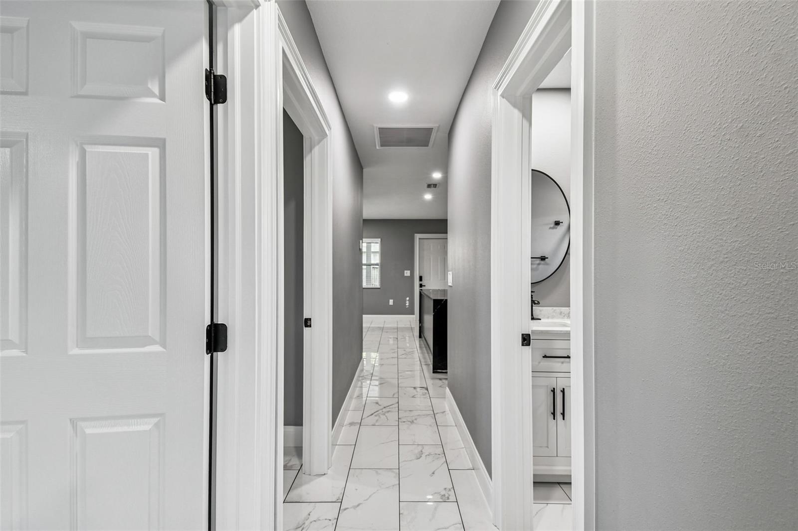 Image 62 of 74 For 1811 Marilyn Avenue