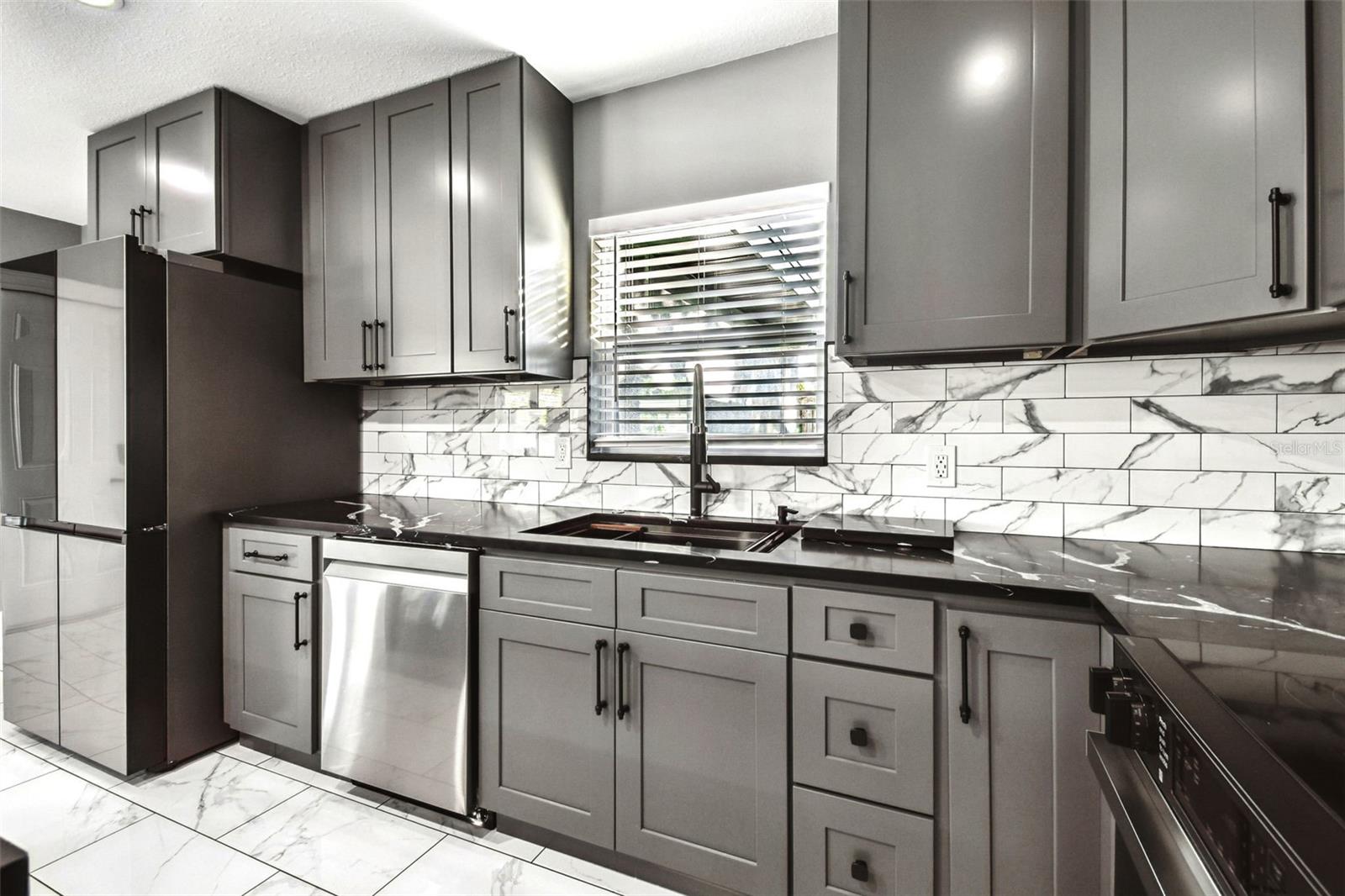 Image 70 of 74 For 1811 Marilyn Avenue