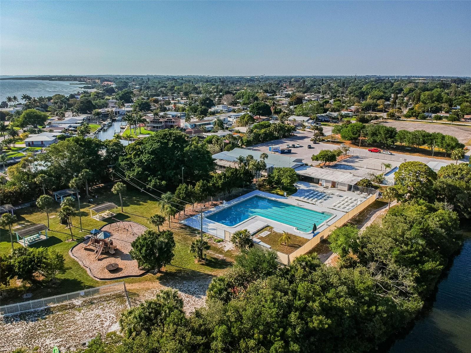 Image 73 of 74 For 1811 Marilyn Avenue