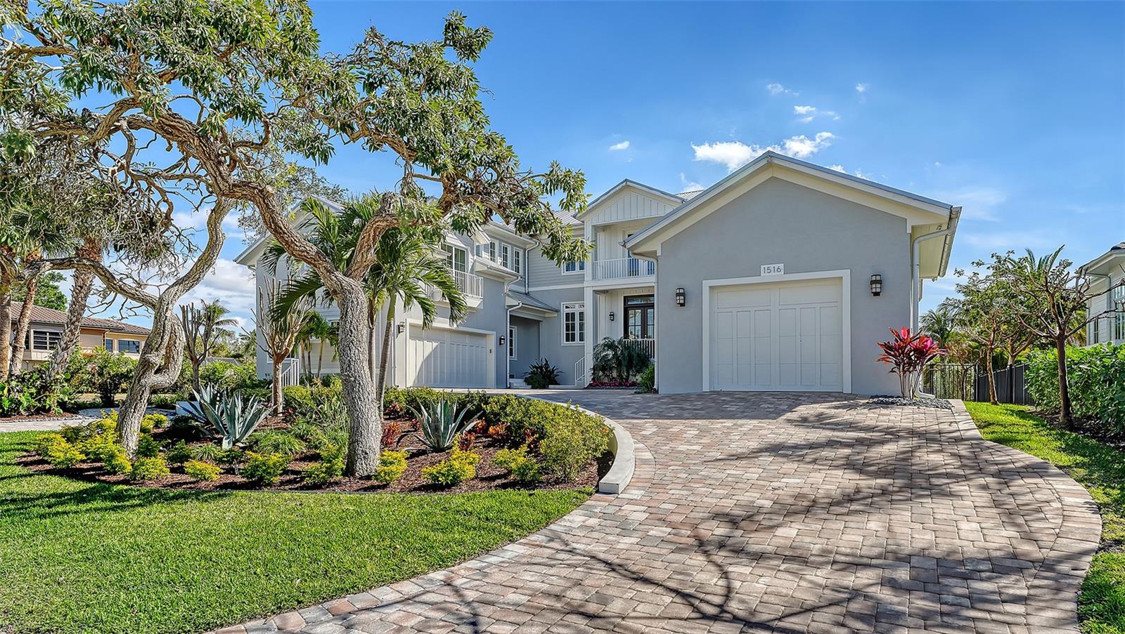 Listing photo id 10 for 1516 Sandpiper Lane