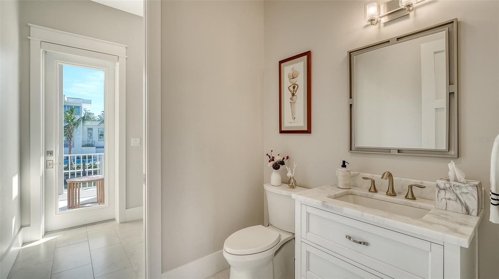 Listing photo id 35 for 1516 Sandpiper Lane