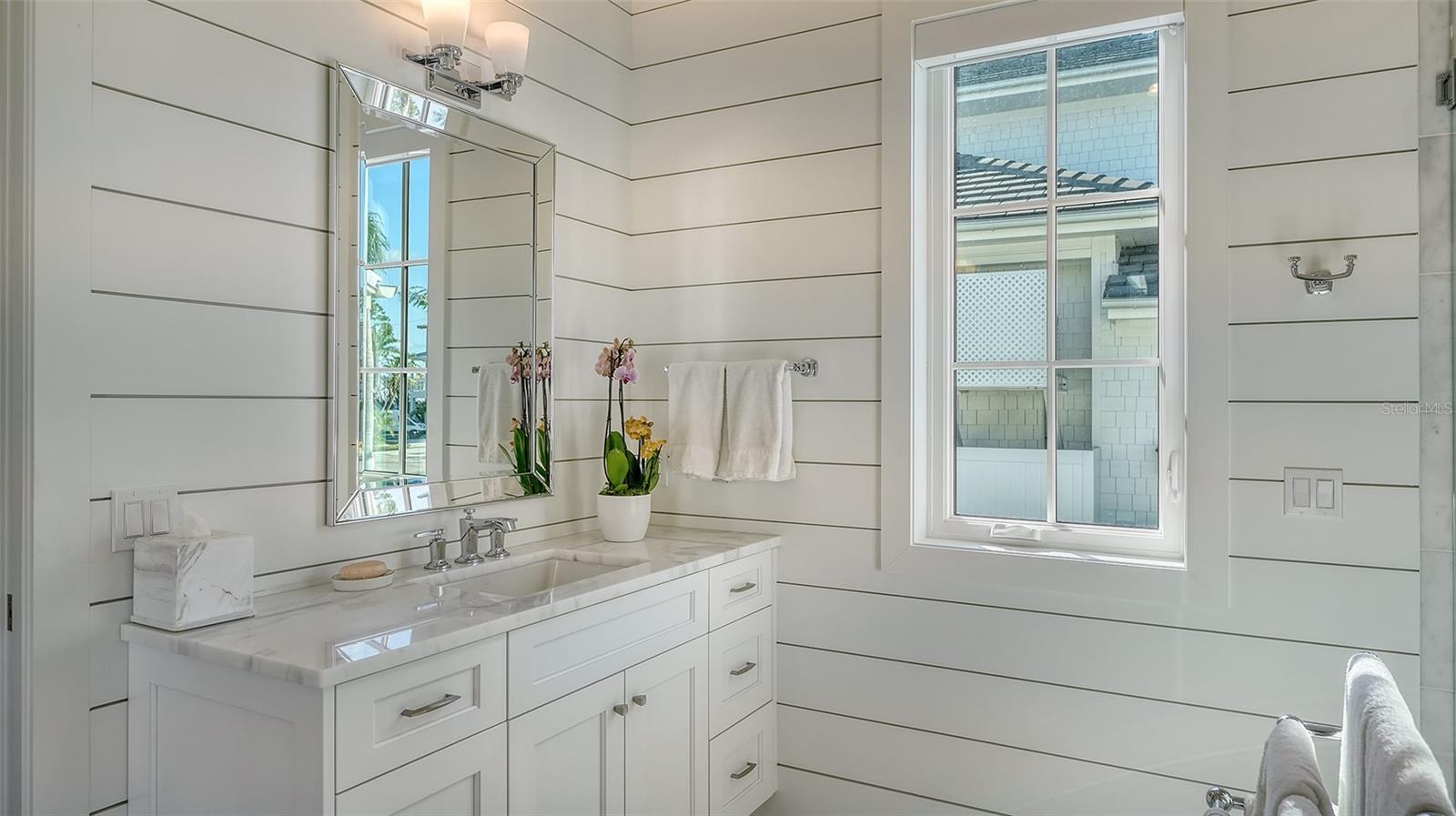 Listing photo id 41 for 1516 Sandpiper Lane