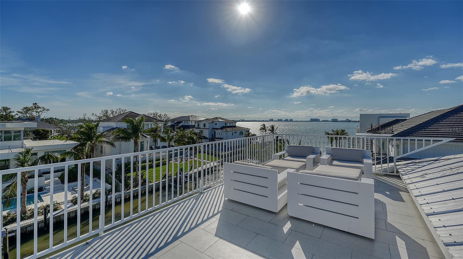 Listing photo id 71 for 1516 Sandpiper Lane