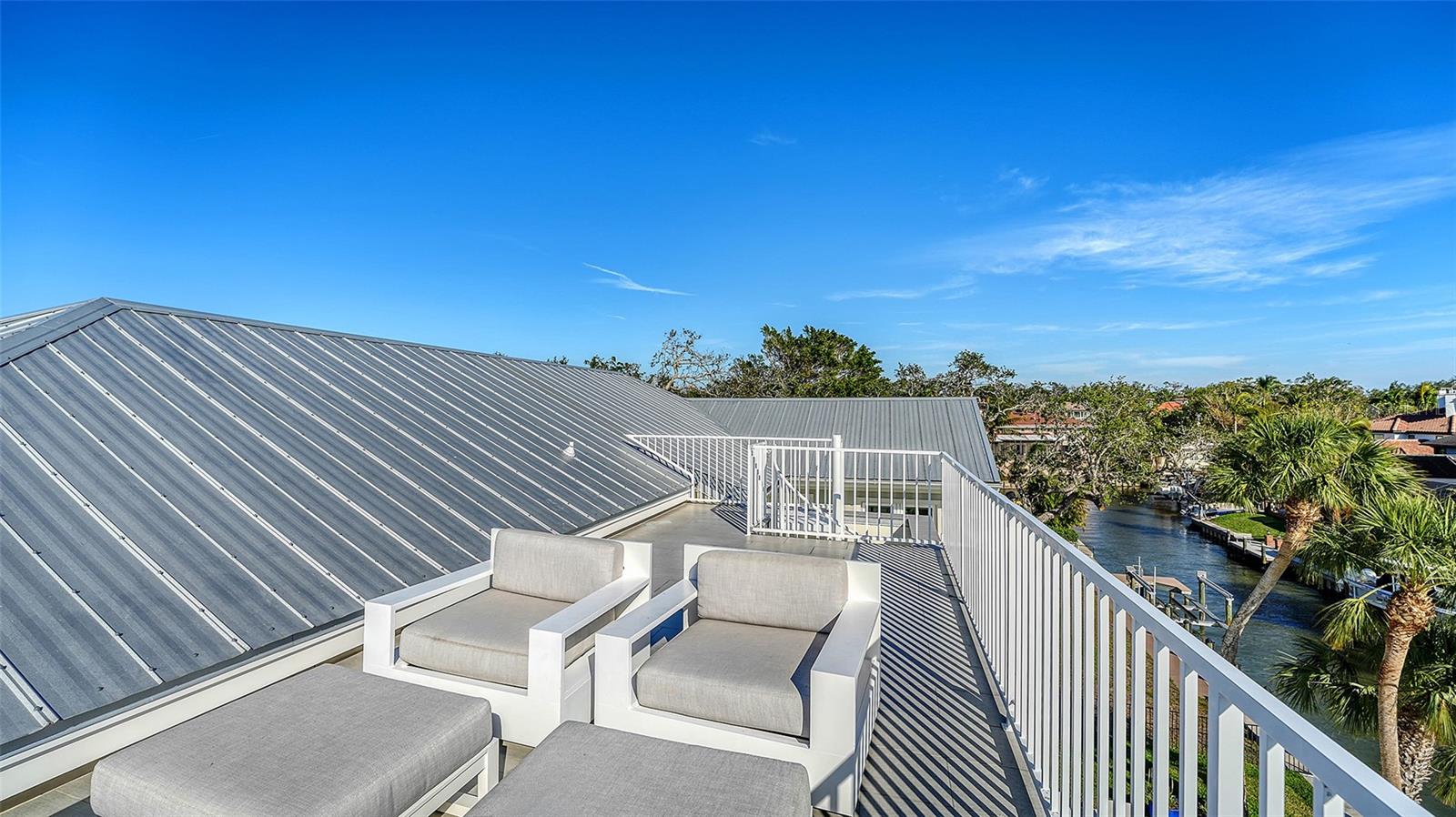 Listing photo id 73 for 1516 Sandpiper Lane