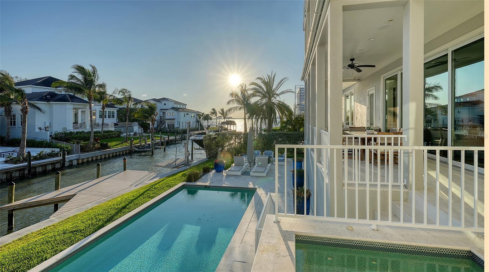 Listing photo id 78 for 1516 Sandpiper Lane