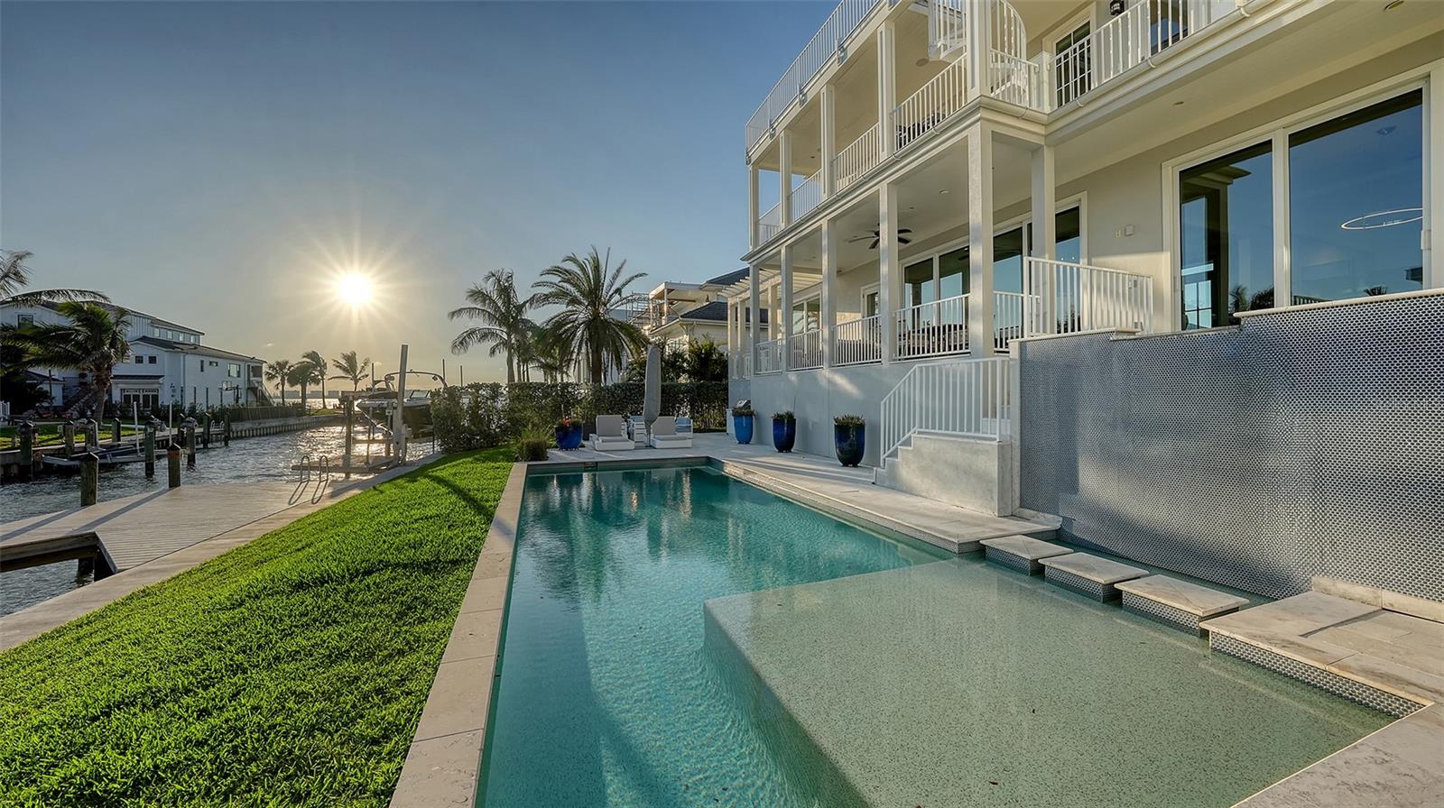 Listing photo id 88 for 1516 Sandpiper Lane