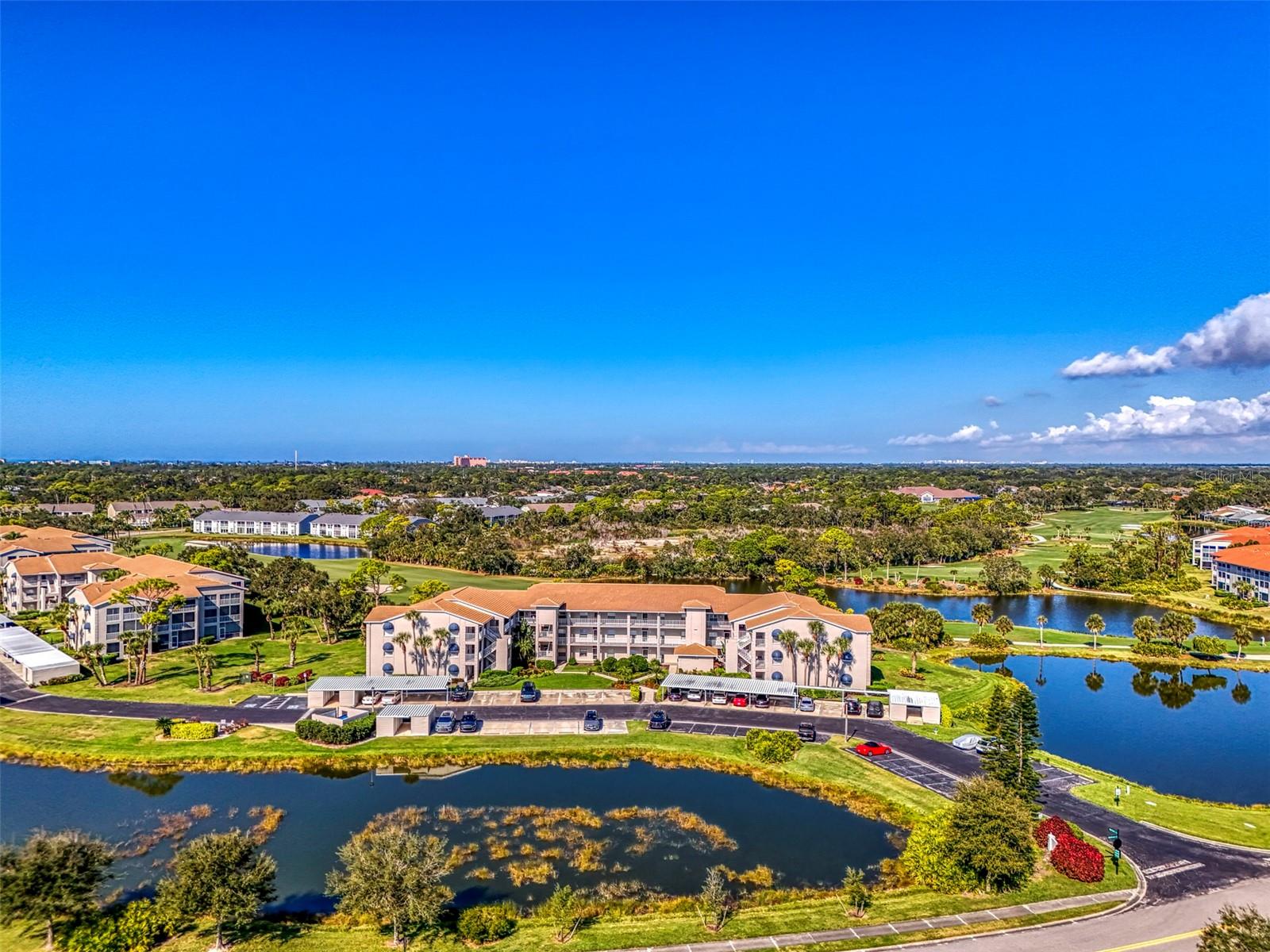 Image 3 of 86 For 9610 Club South  4203