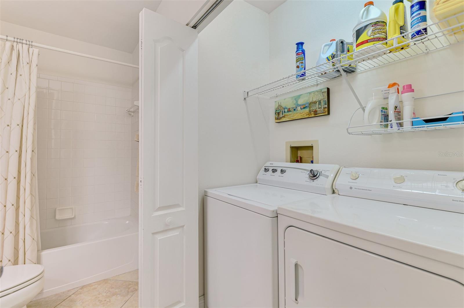 Image 33 of 86 For 9610 Club South  4203