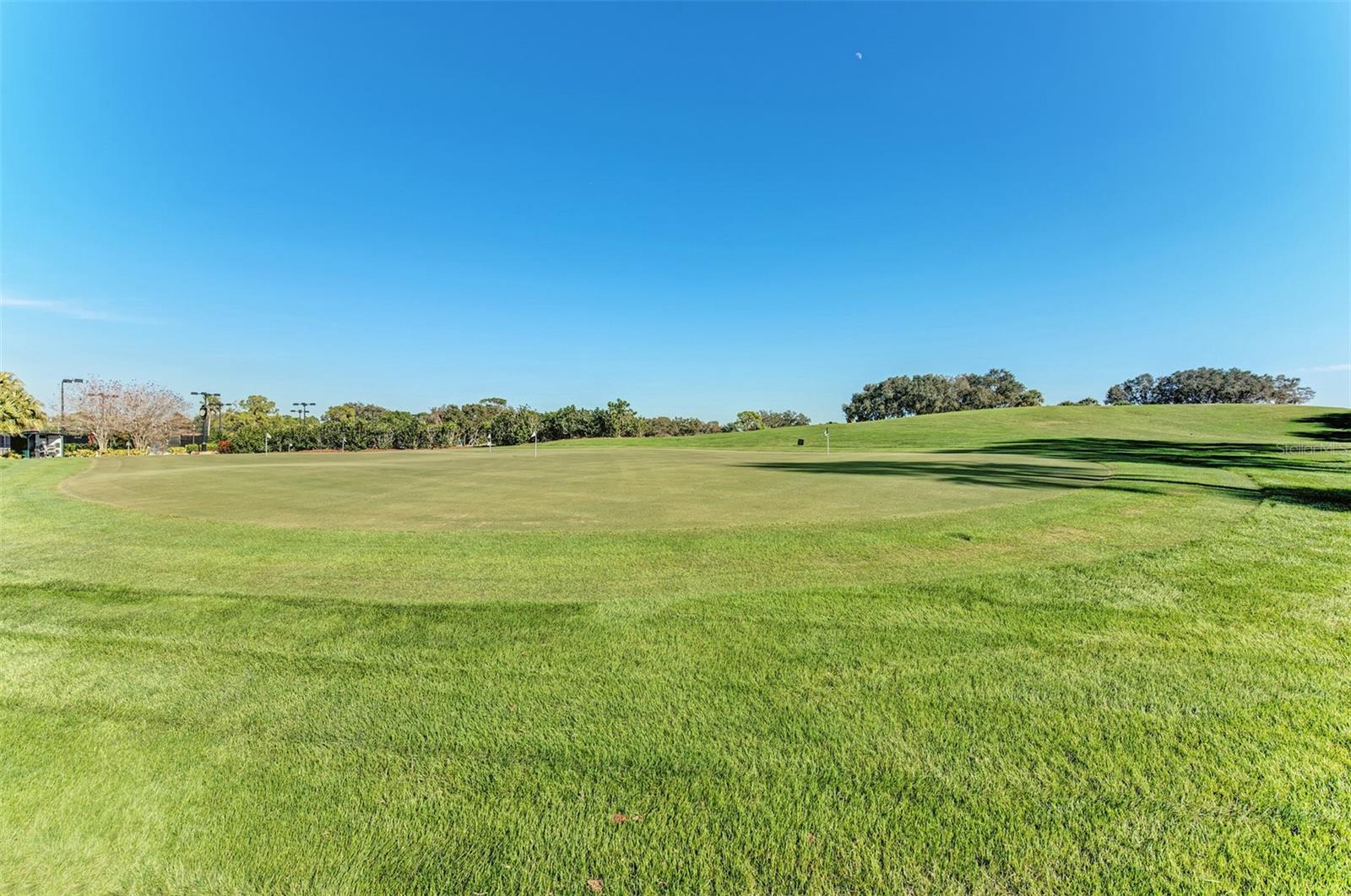 Image 73 of 86 For 9610 Club South  4203