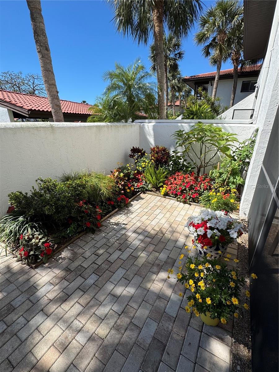 Image 41 of 64 For 3500 El Conquistador Parkway 357