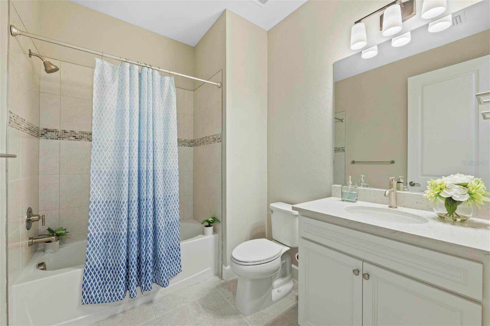 Image 10 of 18 For 14586 Mossy Pine Court