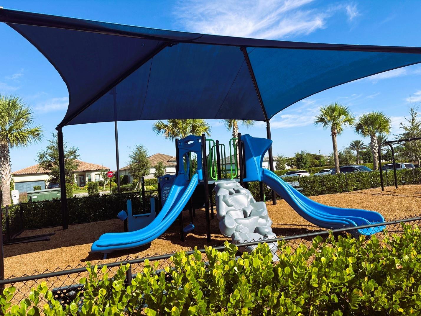 Image 16 of 18 For 14586 Mossy Pine Court